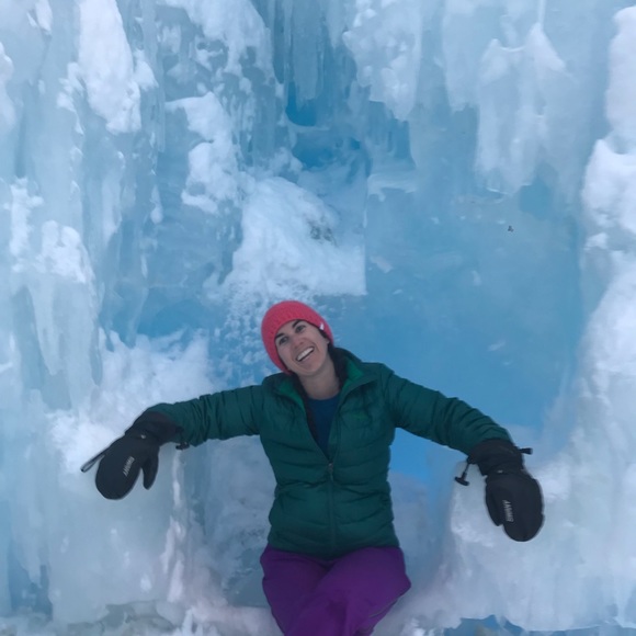 Meet your Posher, Kim - Picture 3 of 3